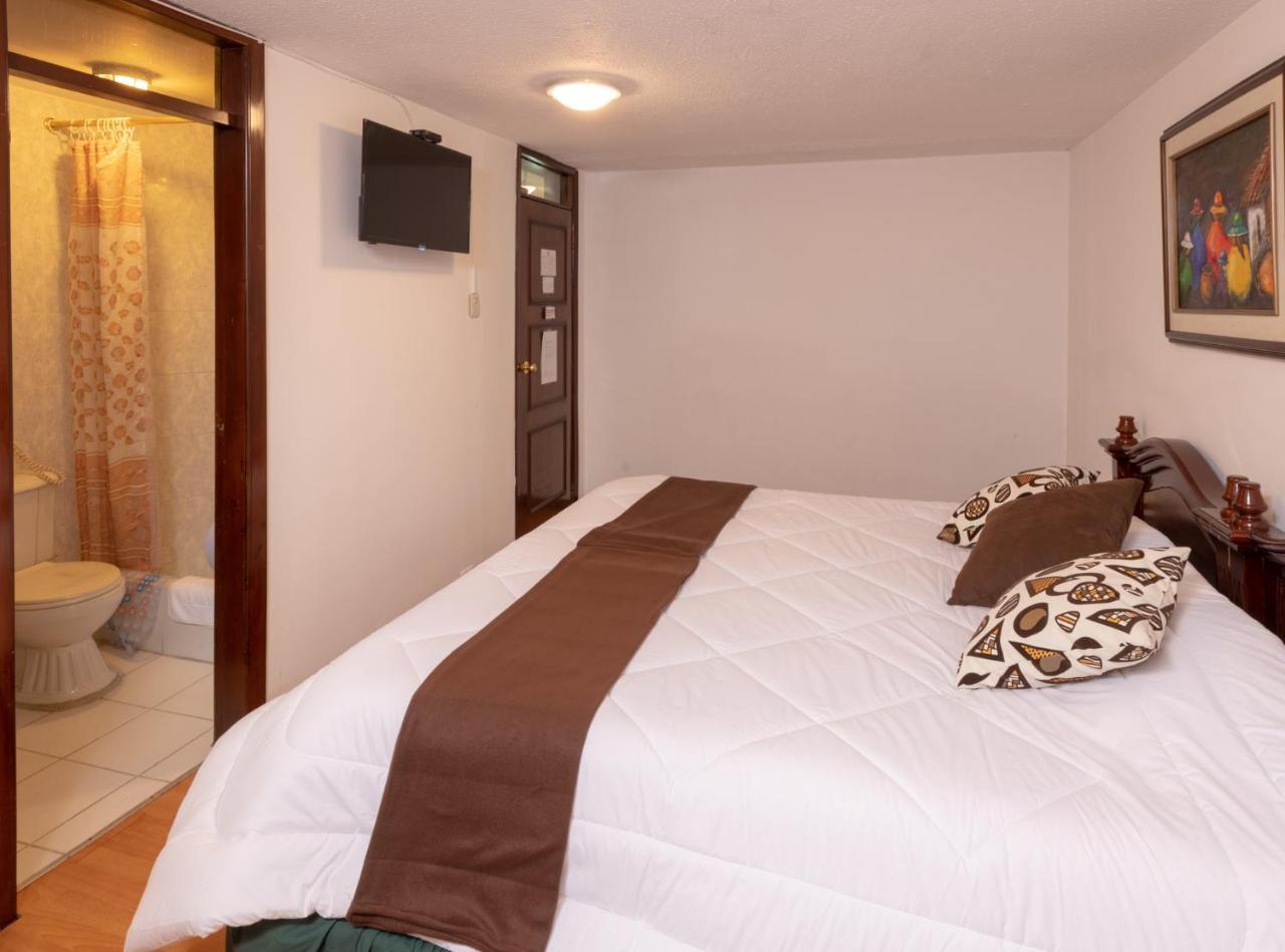 Hotel Nass Sol De Кіто Екстер'єр фото